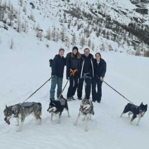 Schneeschuh-Tour mit Huskys