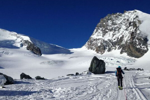 Skitour Strahlhorn 4190m